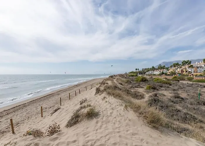 Beachfront 2 Bedroom Apt On Best Beach! Rdr351