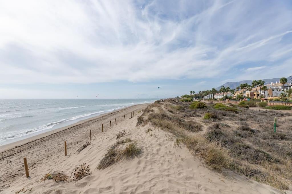 Beachfront 2 Bedroom On Beach! Rdr351 Apartment Marbella